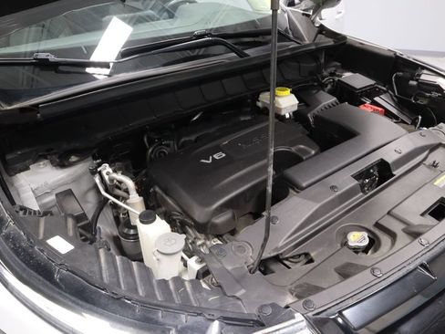 Certified 2023 Nissan Pathfinder SL w/ SL Premium Package AWD/4WD image 16