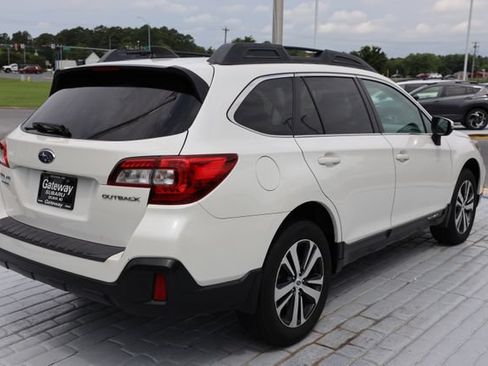 Used 2019 Subaru Outback 2.5i Limited w/ Popular Package #2 AWD/4WD image 5