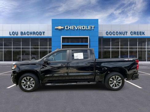 Used 2023 Chevrolet Silverado 1500 RST AWD/4WD image 5