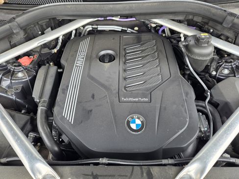 Used 2021 BMW X5 xDrive40i w/ Premium Package 2 image 42