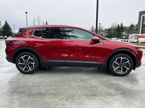 New 2026 Chevrolet Equinox EV LT image 6