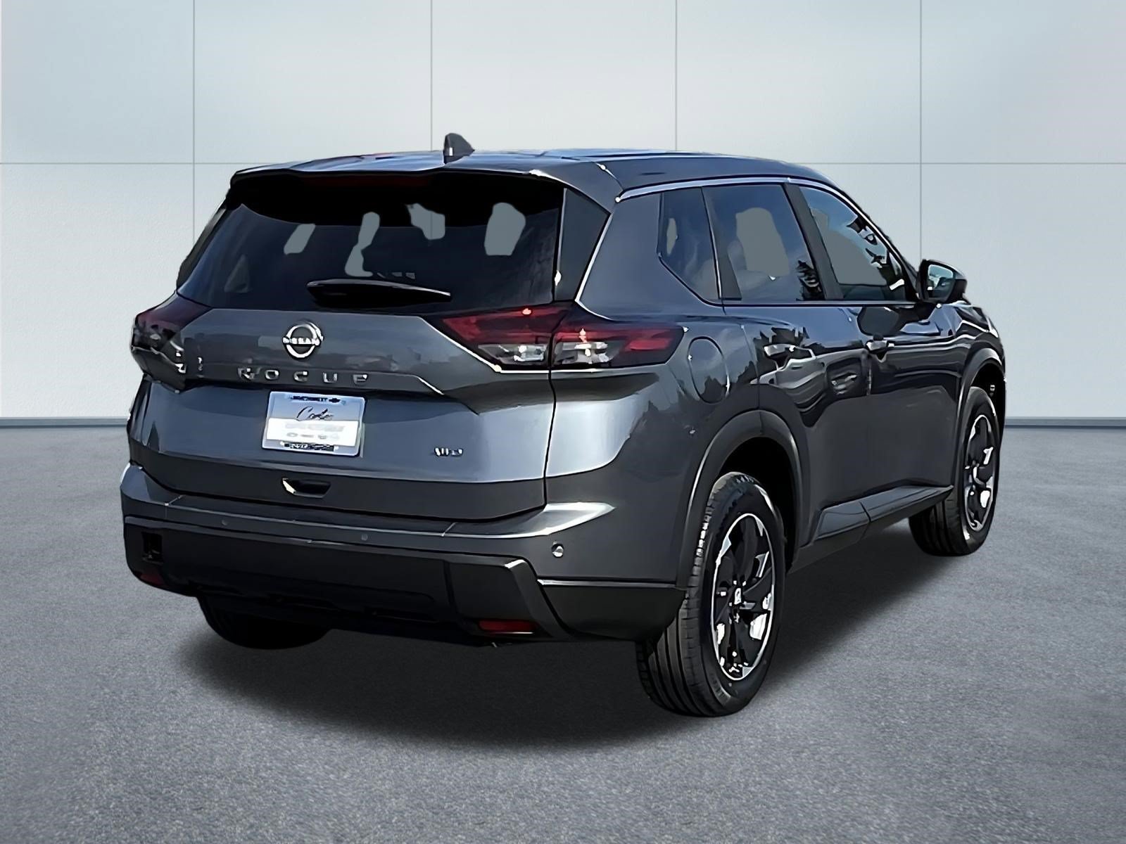 Used 2025 Nissan Rogue SV AWD/4WD image 6