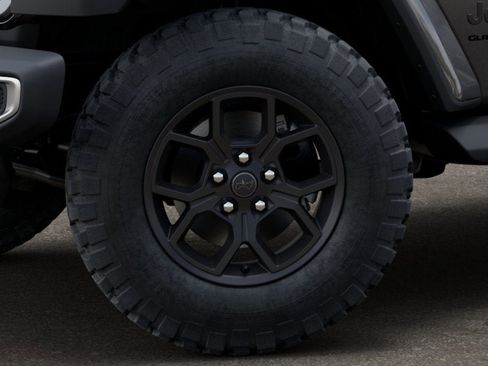 New 2025 Jeep Gladiator Sport image 24