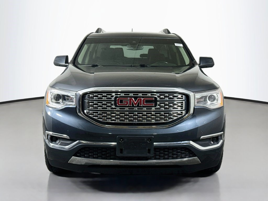 Used 2019 GMC Acadia Denali AWD/4WD image 2