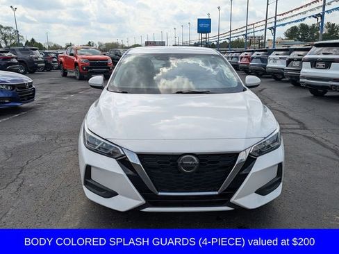 Used 2021 Nissan Sentra SV image 2
