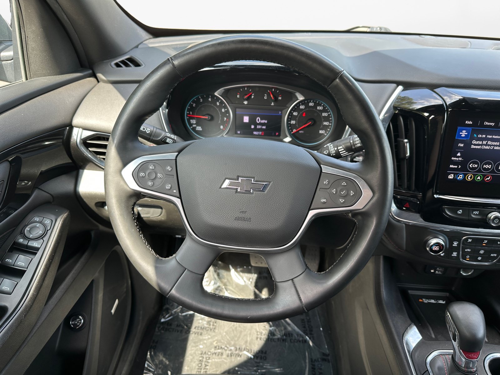 Used 2023 Chevrolet Traverse RS AWD/4WD image 14