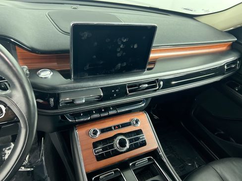 Used 2021 Lincoln Aviator Reserve w/ Equipment Group 201A AWD/4WD image 25