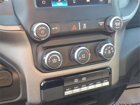 Used 2022 RAM 2500 Tradesman image 10