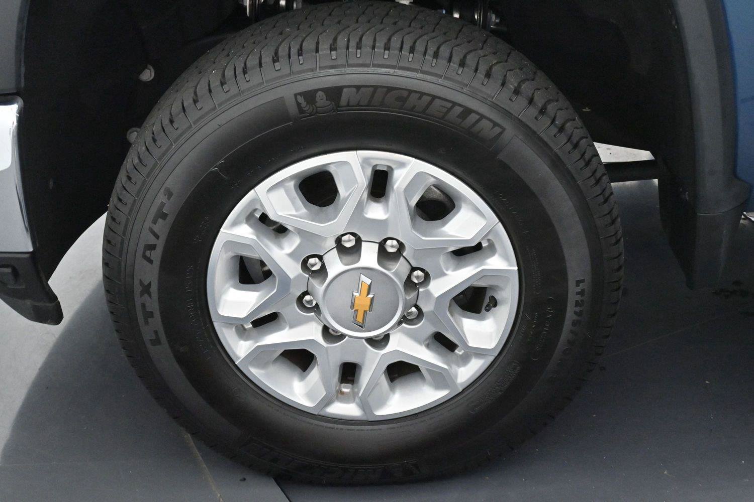 Used 2026 Chevrolet Silverado 2500 LT AWD/4WD image 35