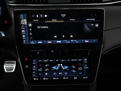 New 2025 Maserati Grecale Modena image 39