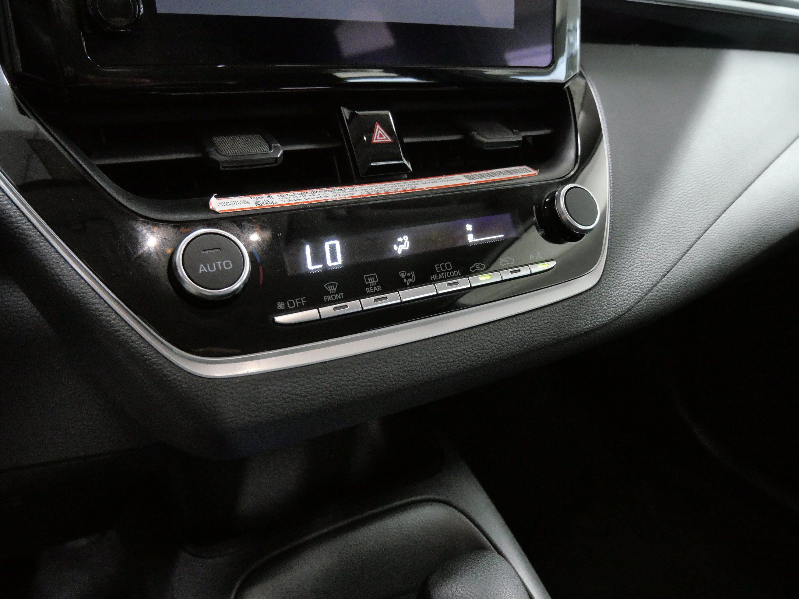Certified 2025 Toyota Corolla LE FWD image 24