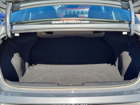 Used 2024 Hyundai Elantra SEL image 11