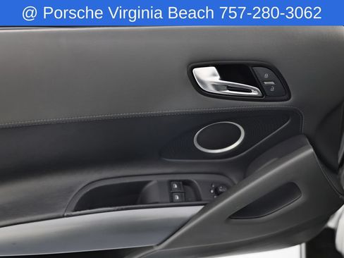 Used 2011 Audi R8 V10 AWD/4WD image 20