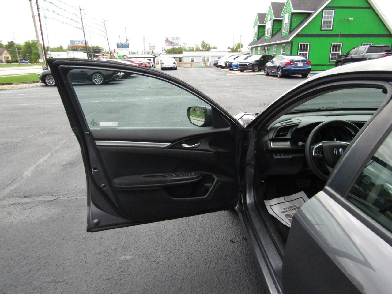 Used 2019 Honda Civic LX image 10