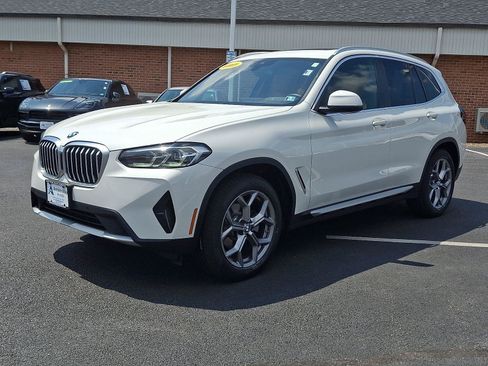 Used 2023 BMW X3 xDrive30i w/ Premium Package AWD/4WD image 3