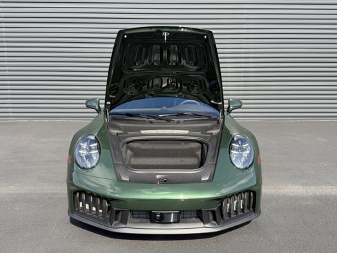 Certified 2026 Porsche 911 Carrera GTS RWD image 30
