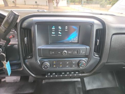 Used 2019 Chevrolet Silverado 2500 W/T w/ WT Convenience Package RWD image 20