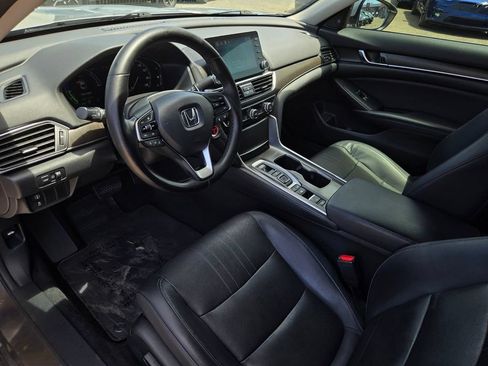 Used 2018 Honda Accord EX-L image 10