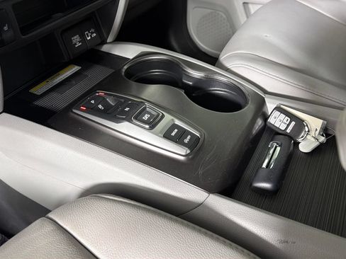 Used 2021 Honda Pilot Special Edition image 25