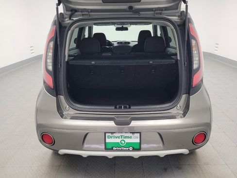 Used 2017 Kia Soul + image 29