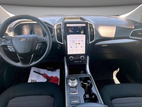 Used 2022 Ford Edge SE w/ Cargo Accessory Package AWD/4WD image 7