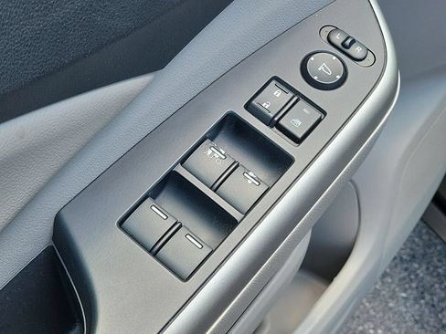 Used 2013 Honda CR-V EX-L image 17