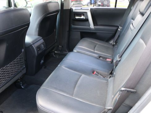 Used 2020 Toyota 4Runner Limited AWD/4WD image 34