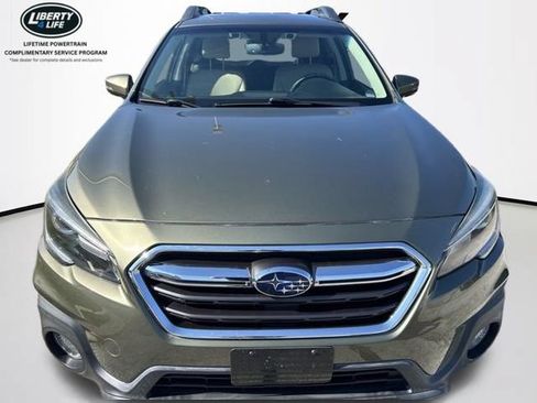Used 2019 Subaru Outback 3.6R Limited w/ Popular Package #2 AWD/4WD image 9