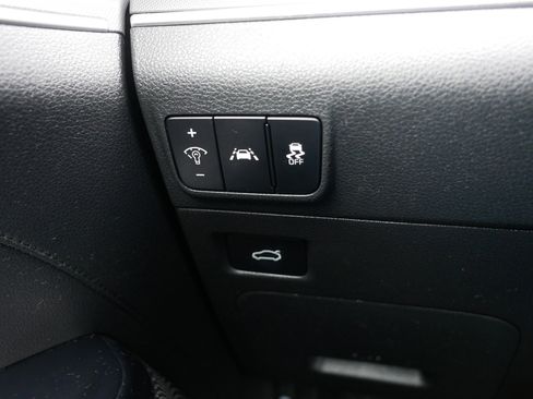 Used 2023 Kia K5 GT-Line image 26