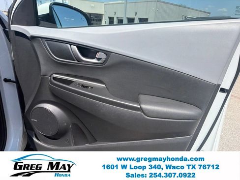 Used 2019 Hyundai Kona Ultimate FWD image 29
