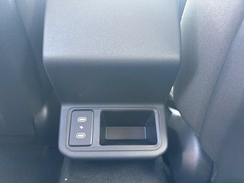 New 2026 Kia K4 FWD image 13