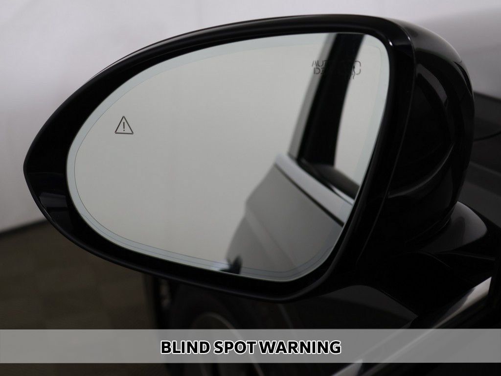 Used 2026 Genesis GV70 2.5T Select AWD/4WD image 6