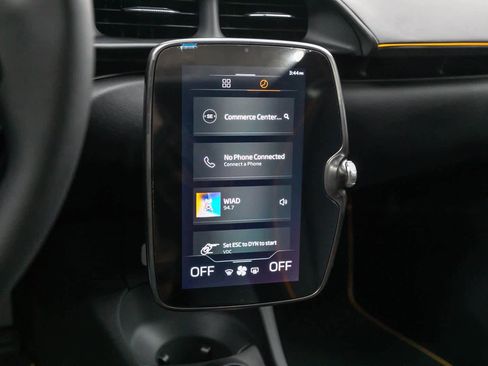 Used 2023 McLaren Artura image 12