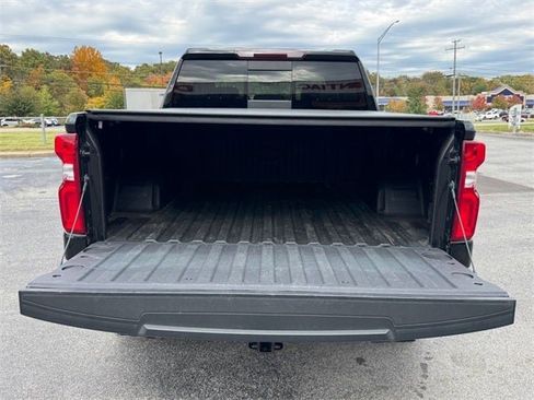 Used 2022 Chevrolet Silverado 1500 LT Trail Boss w/ LT Trail Boss Premium Package image 14