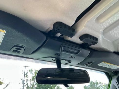 Used 2018 Jeep Wrangler Unlimited Sport S AWD/4WD image 29