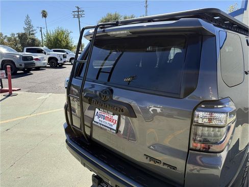 Used 2016 Toyota 4Runner TRD Pro AWD/4WD image 21