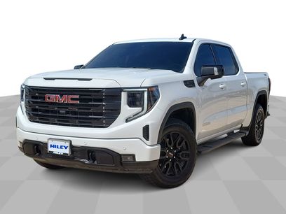Used 2026 GMC Sierra 1500 Elevation w/ Elevation Premium Package