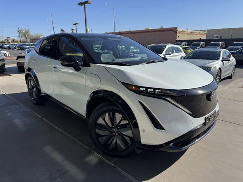 Used 2023 Nissan Ariya image 6