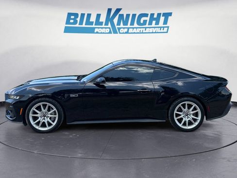 Used 2024 Ford Mustang GT Premium RWD image 2