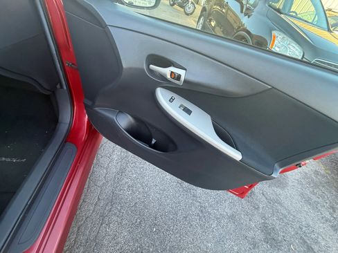 Used 2013 Toyota Corolla L image 27