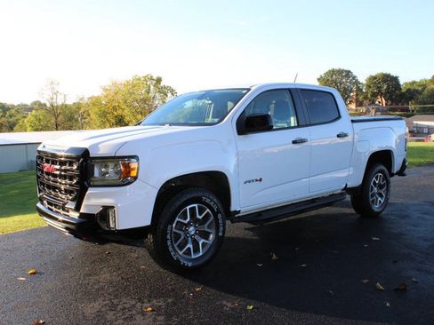 Used 2021 GMC Canyon AT4 w/ Trailering Package AWD/4WD image 3