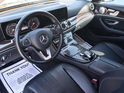 Used 2018 Mercedes-Benz E 300 image 30