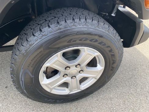 Certified 2021 Jeep Wrangler Unlimited Sport AWD/4WD image 7