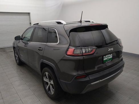 Used 2019 Jeep Cherokee Limited FWD image 5
