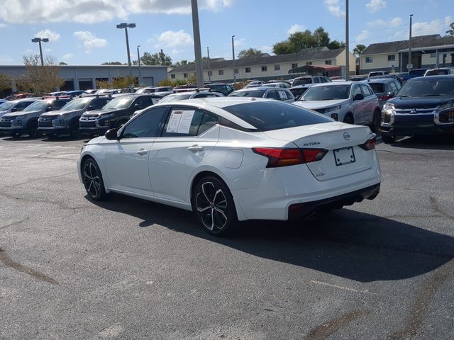 Used 2024 Nissan Altima 2.5 SR w/ SR Premium Package FWD image 8