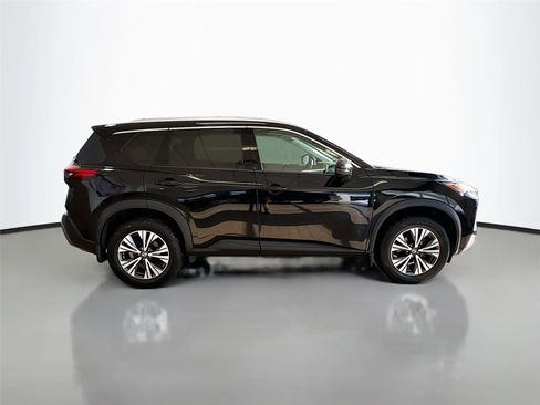 Used 2021 Nissan Rogue SV image 38