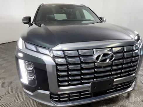 Used 2025 Hyundai Palisade Calligraphy FWD image 12