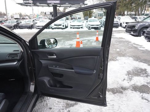 Used 2015 Honda CR-V LX image 20