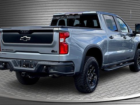 Used 2024 Chevrolet Silverado 1500 ZR2 w/ ZR2 Bison Edition image 6