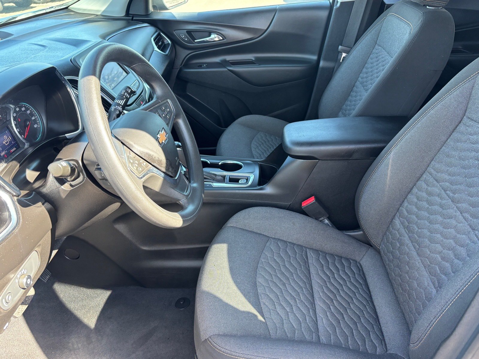 Used 2021 Chevrolet Equinox LT FWD image 21